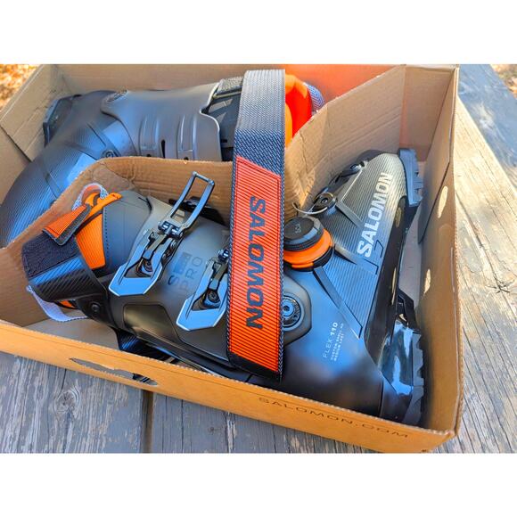 LIKE NEW 2026 Salomon Supra BOA 110 GW Ski Boots | Size 28.5 | Used 1 Day! - Picture 2 of 11